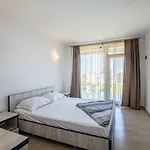 Sea View - Adults Only Гостевой дом 4*