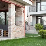 Sea View - Adults Only Вама-Веке